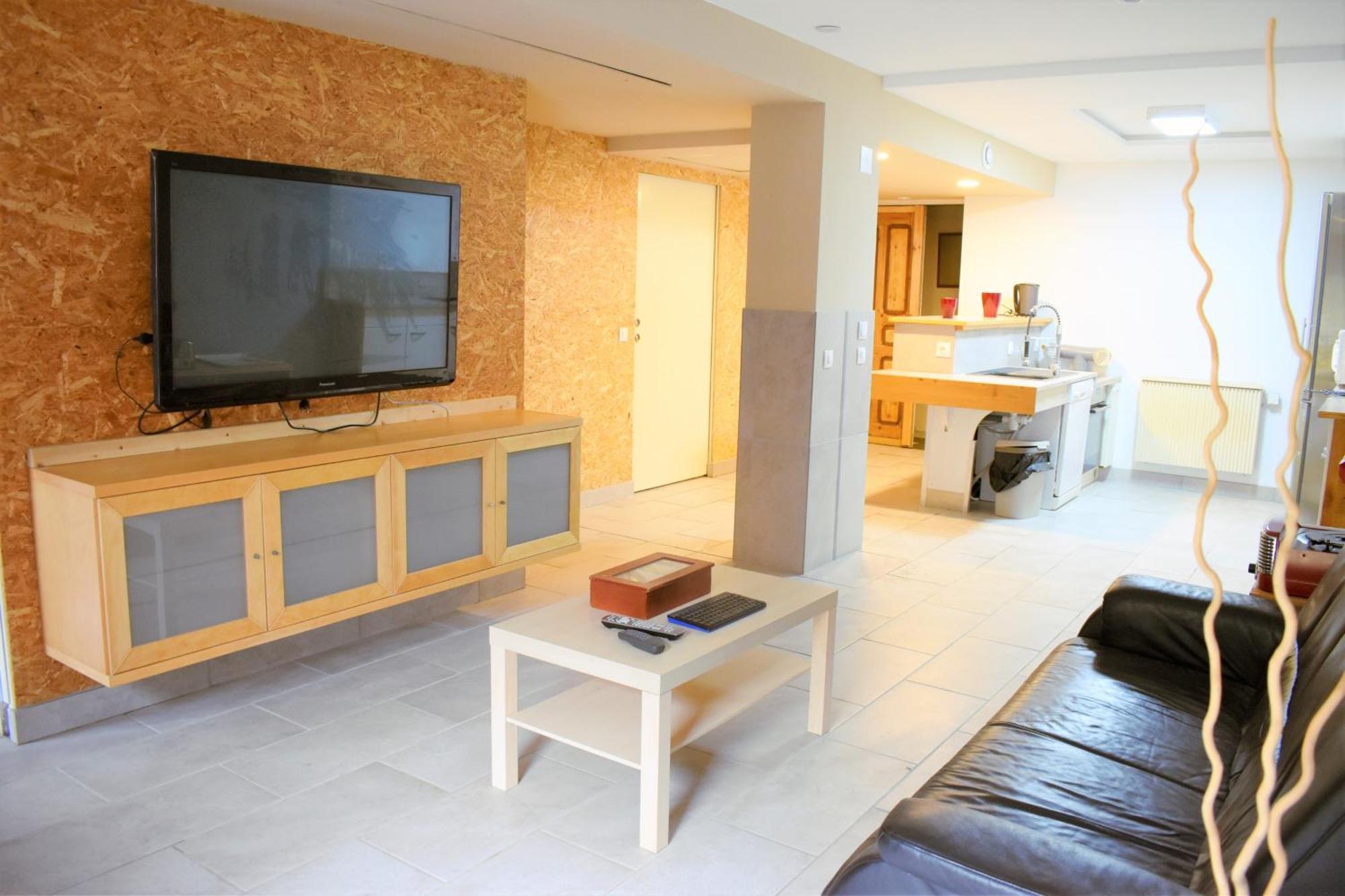 Charmant Appartement Charency-Vezin Bagian luar foto