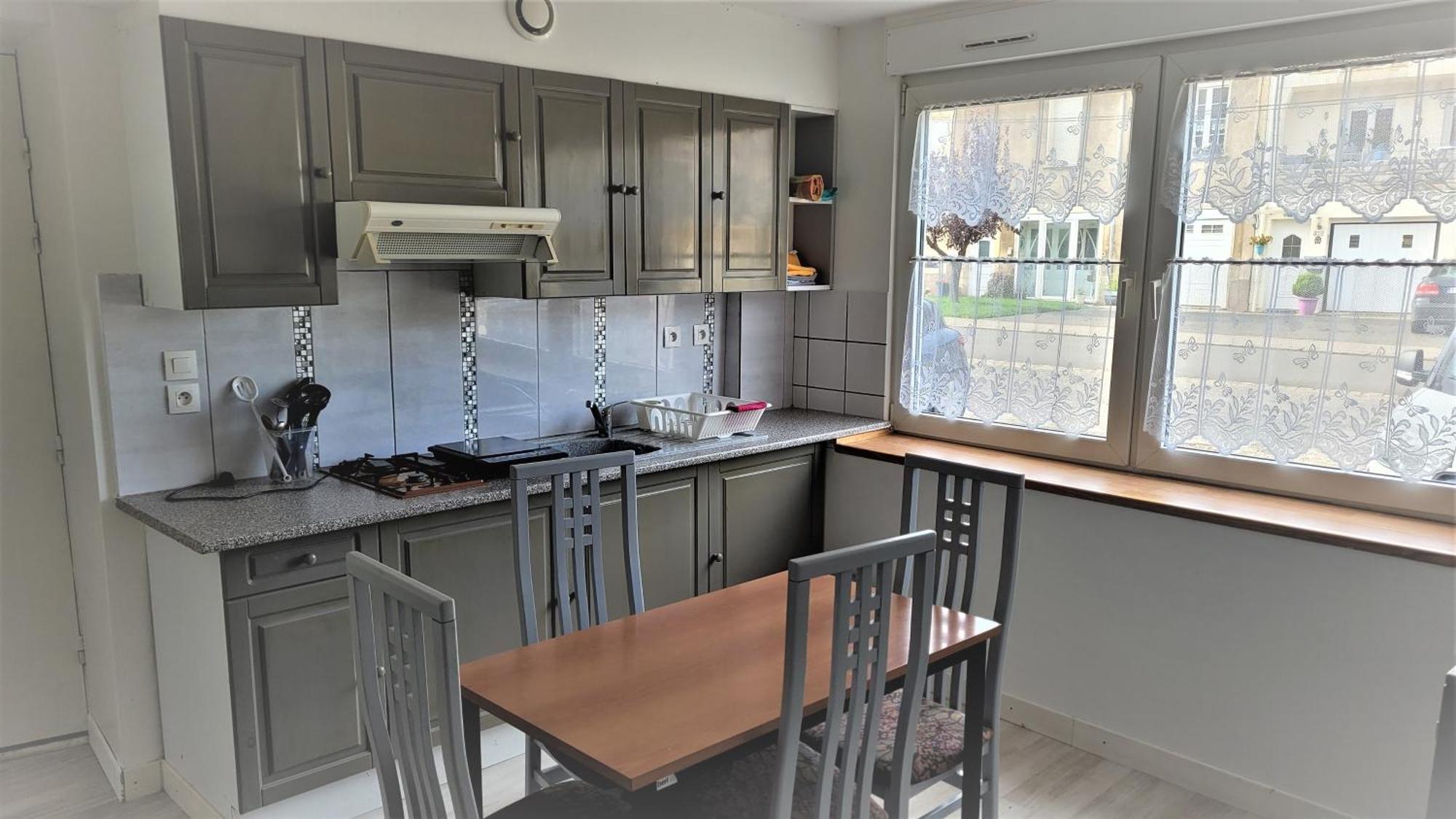 Charmant Appartement Charency-Vezin Bagian luar foto