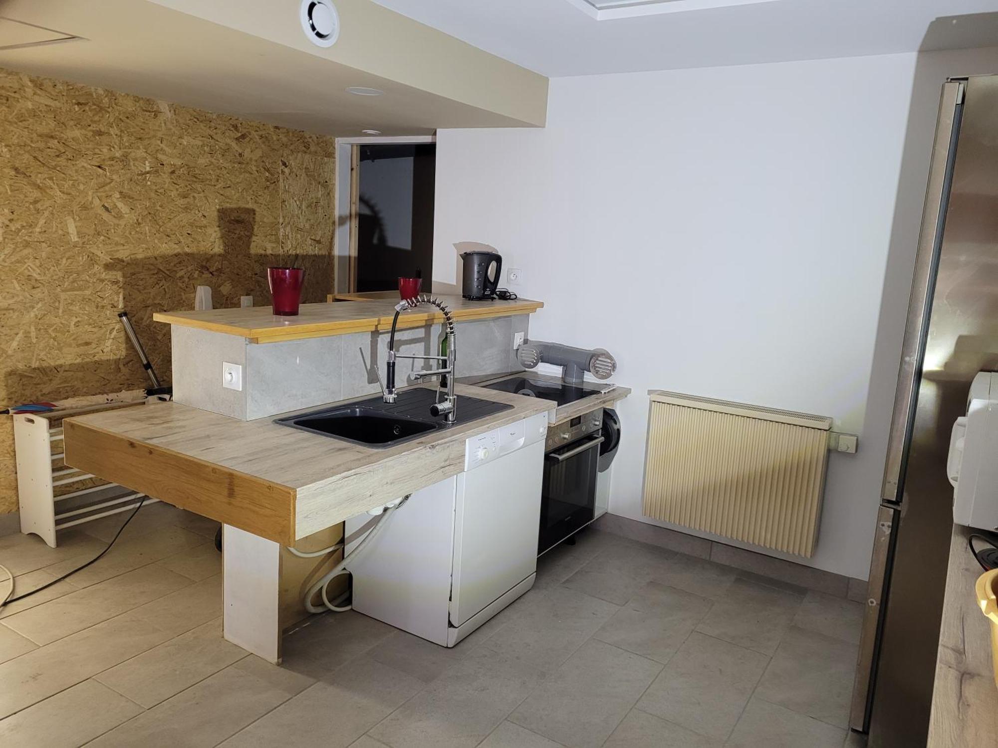 Charmant Appartement Charency-Vezin Ruang foto